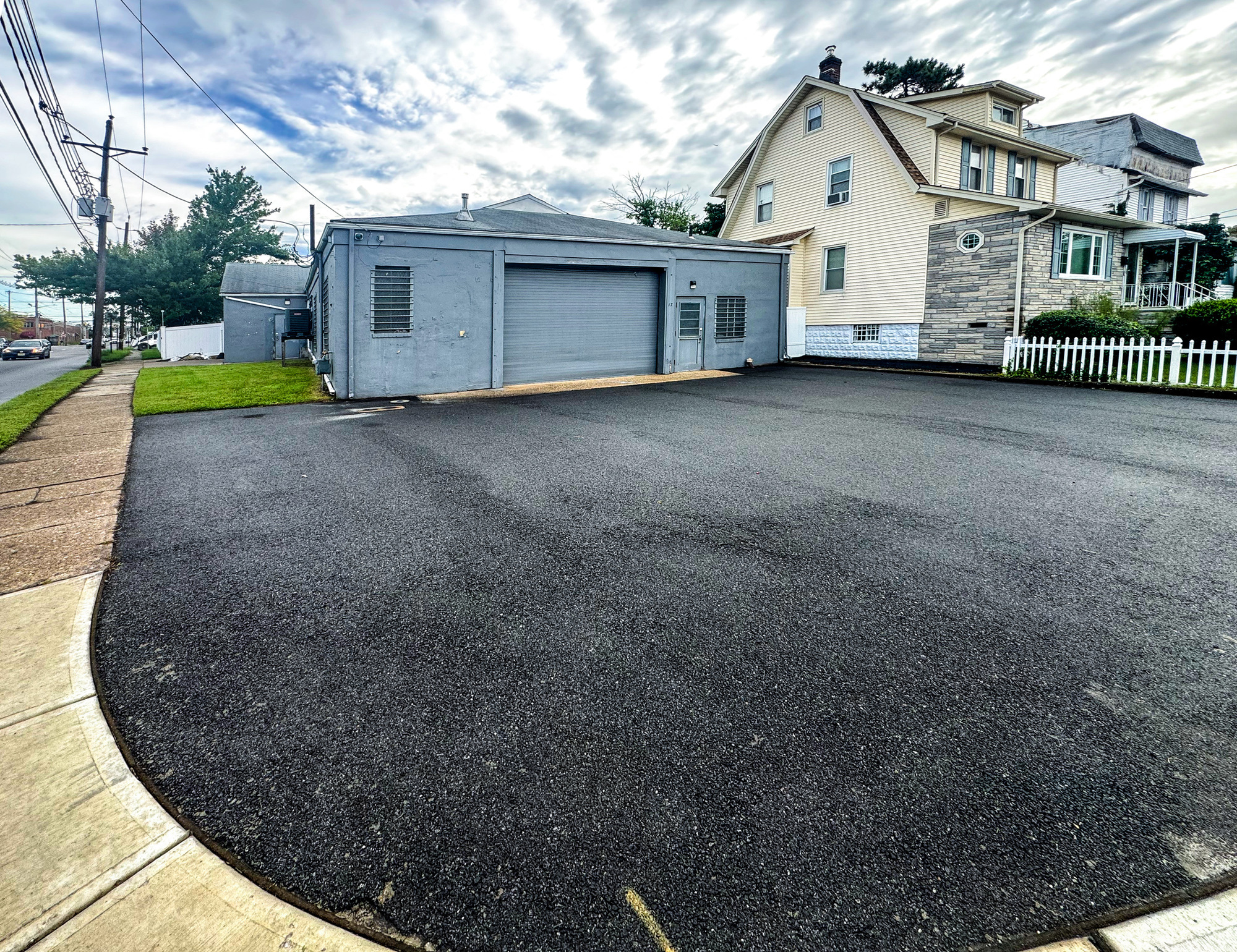 Listing photo