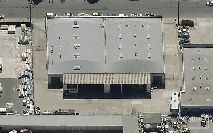 LIGHT INDUSTRIAL SPACE FOR LEASE