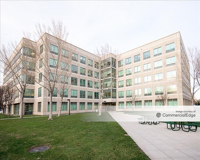 Pleasanton Corporate Commons - 6220