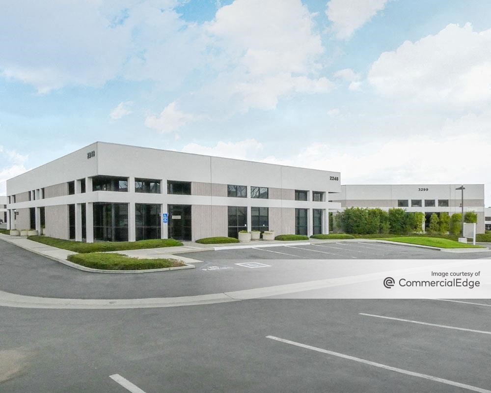 HATHAWAY BUSINESS PARK