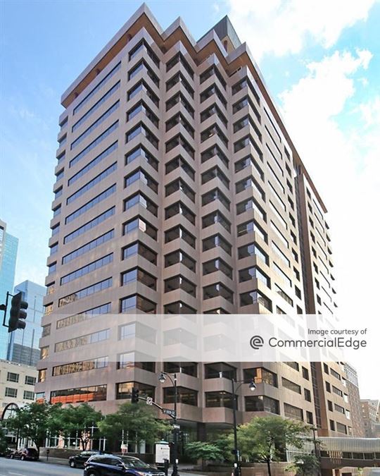 Commerce Bank Building - 1000 Walnut Street, Kansas City ...