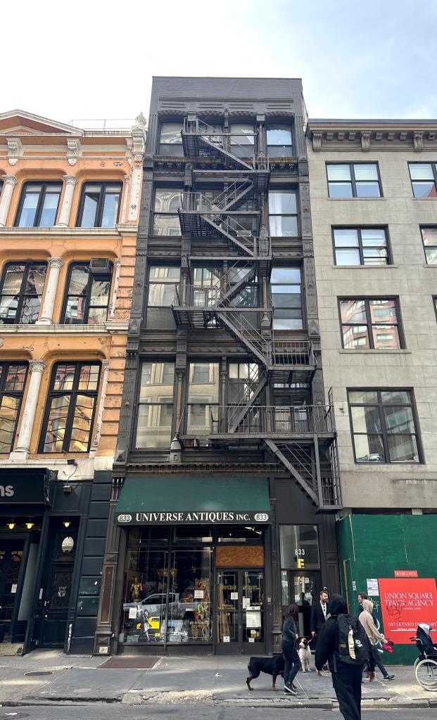 833 Broadway