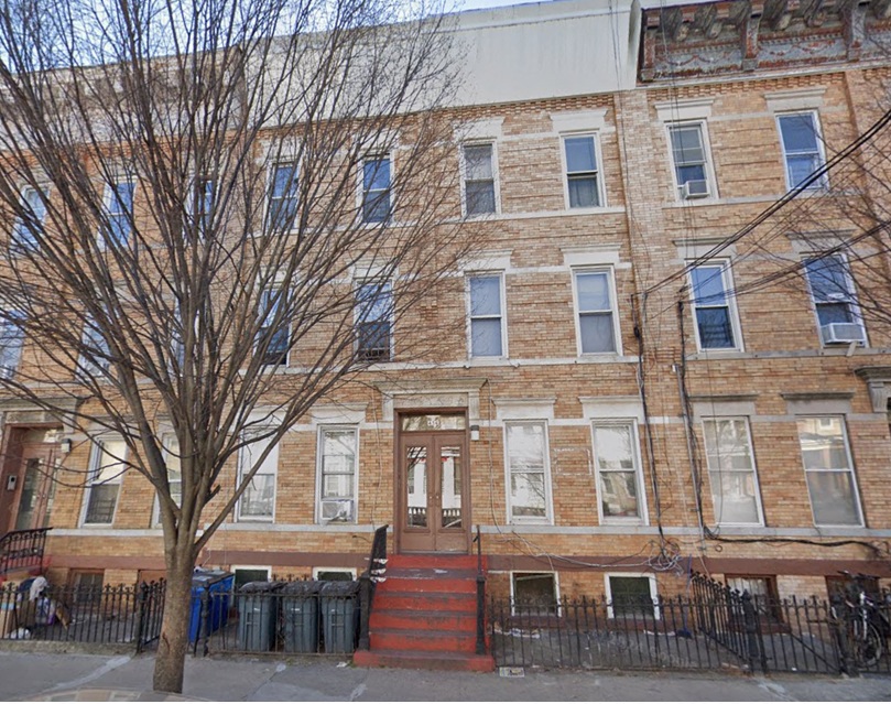 456 Grant Ave