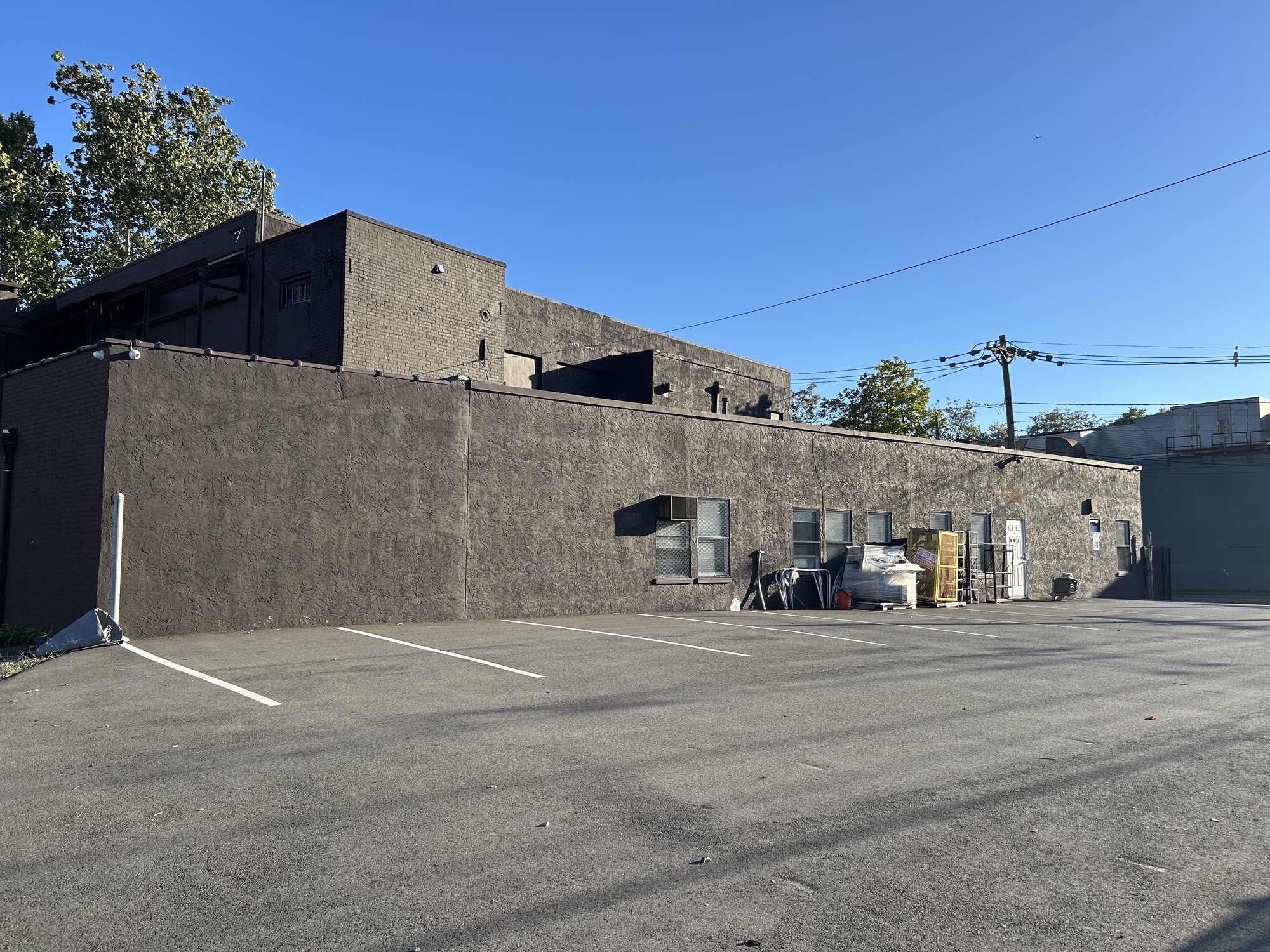 700-710 North Avenue