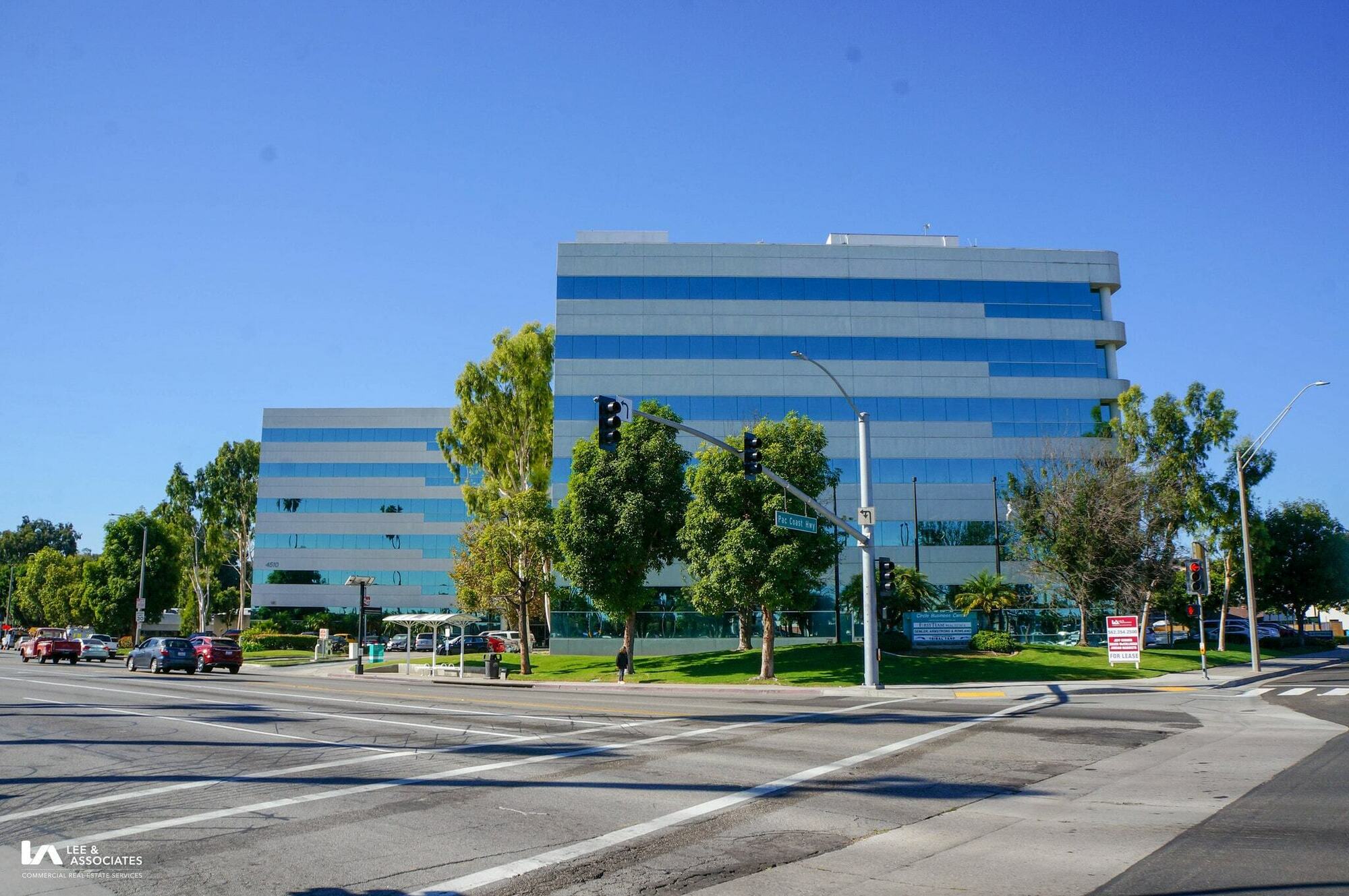 Circle Business Center