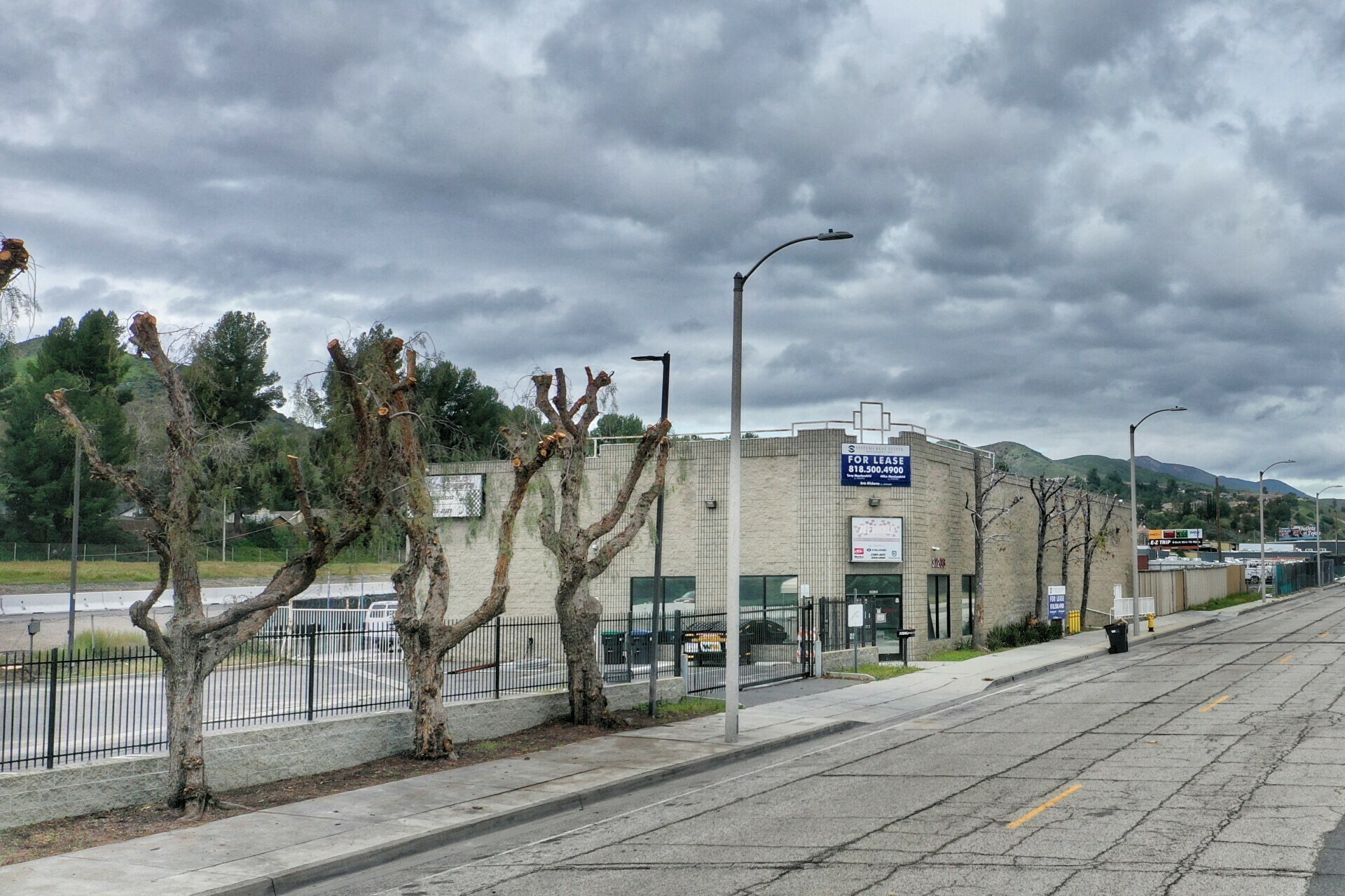 32203 Castaic Rd