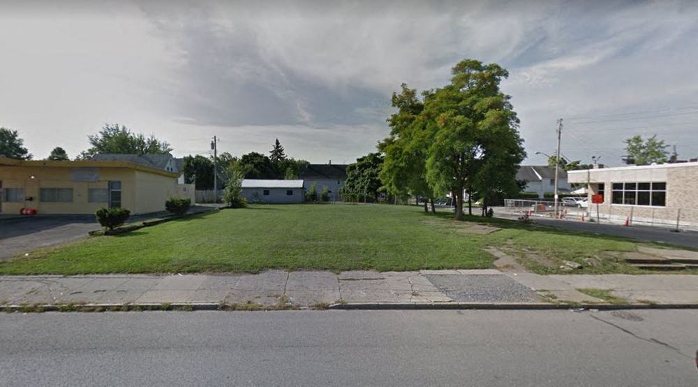 1219 E. Delavan Ave - Former Gas Station