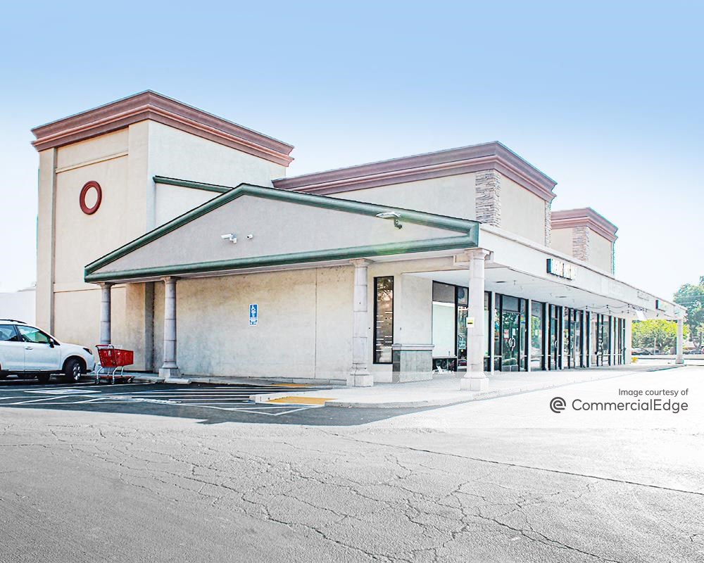 Vintage Hills Shopping Center
