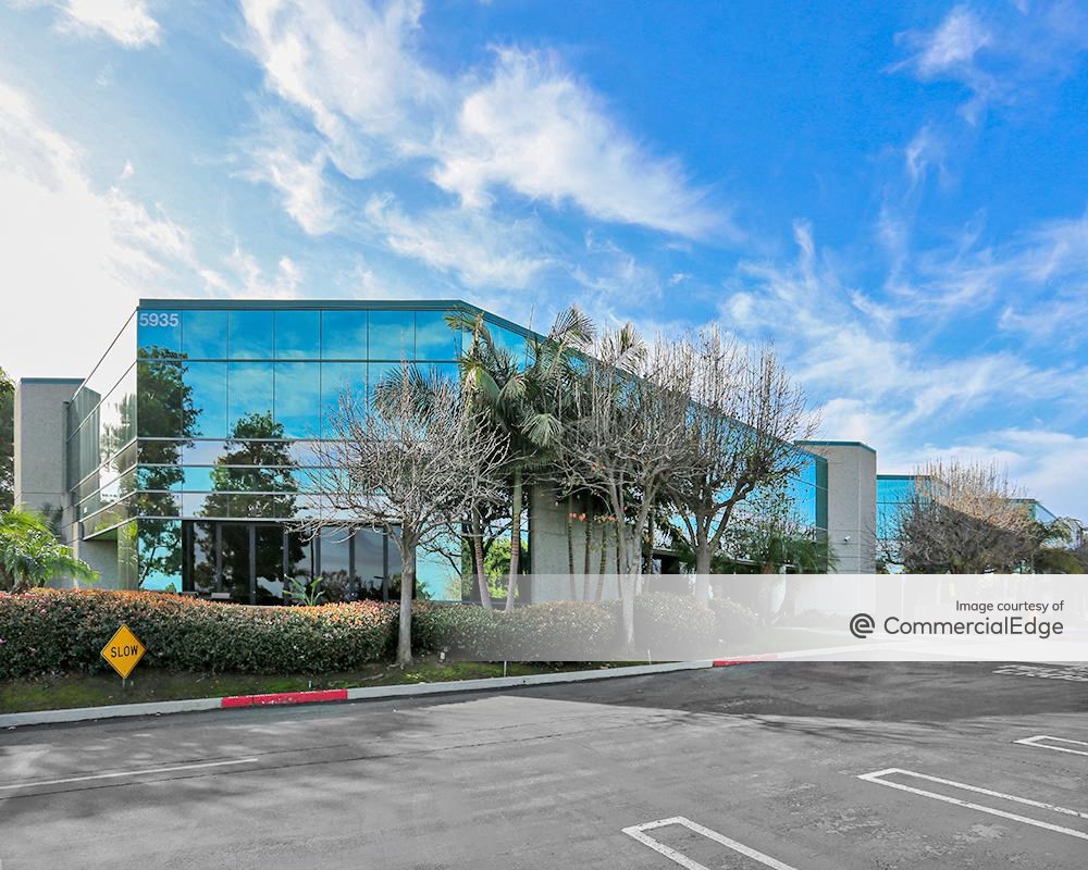 5935 Darwin Court