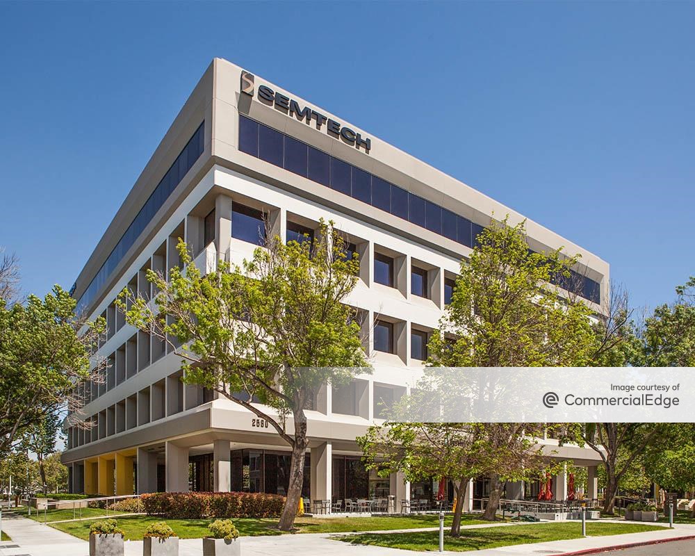 Silicon Valley Center - 2580 North 1st Street
