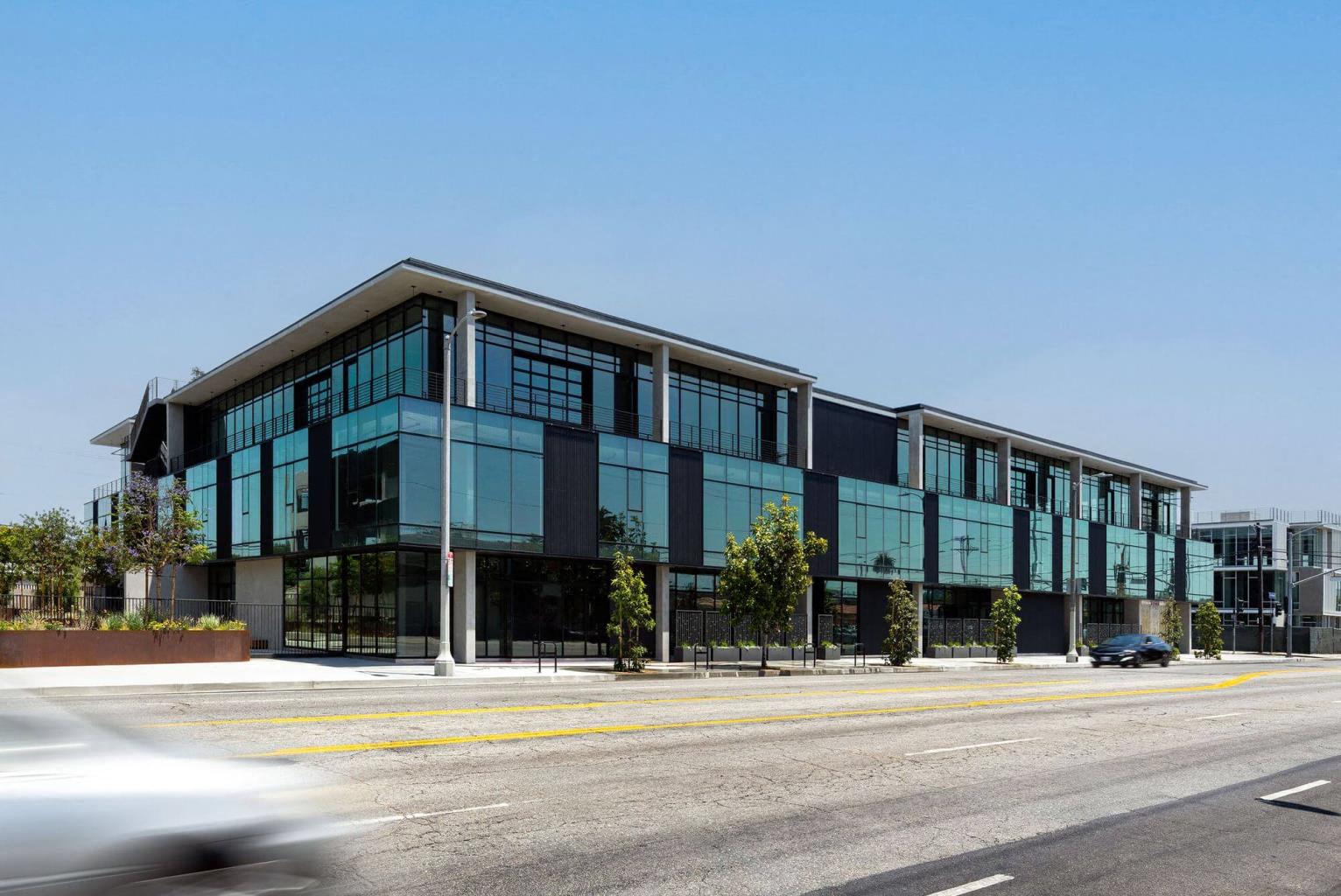 2922 S Crenshaw Blvd - Office