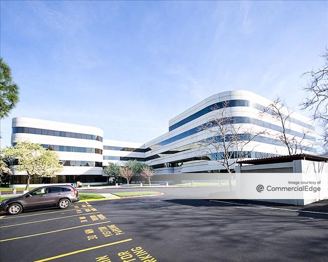 Signature Center II