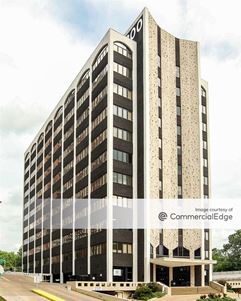 Clayton, St. Louis County, MO Commercial Real Estate for Lease | CommercialCafe