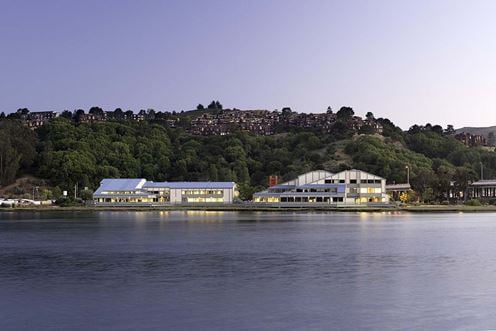 Shoreline Office Center