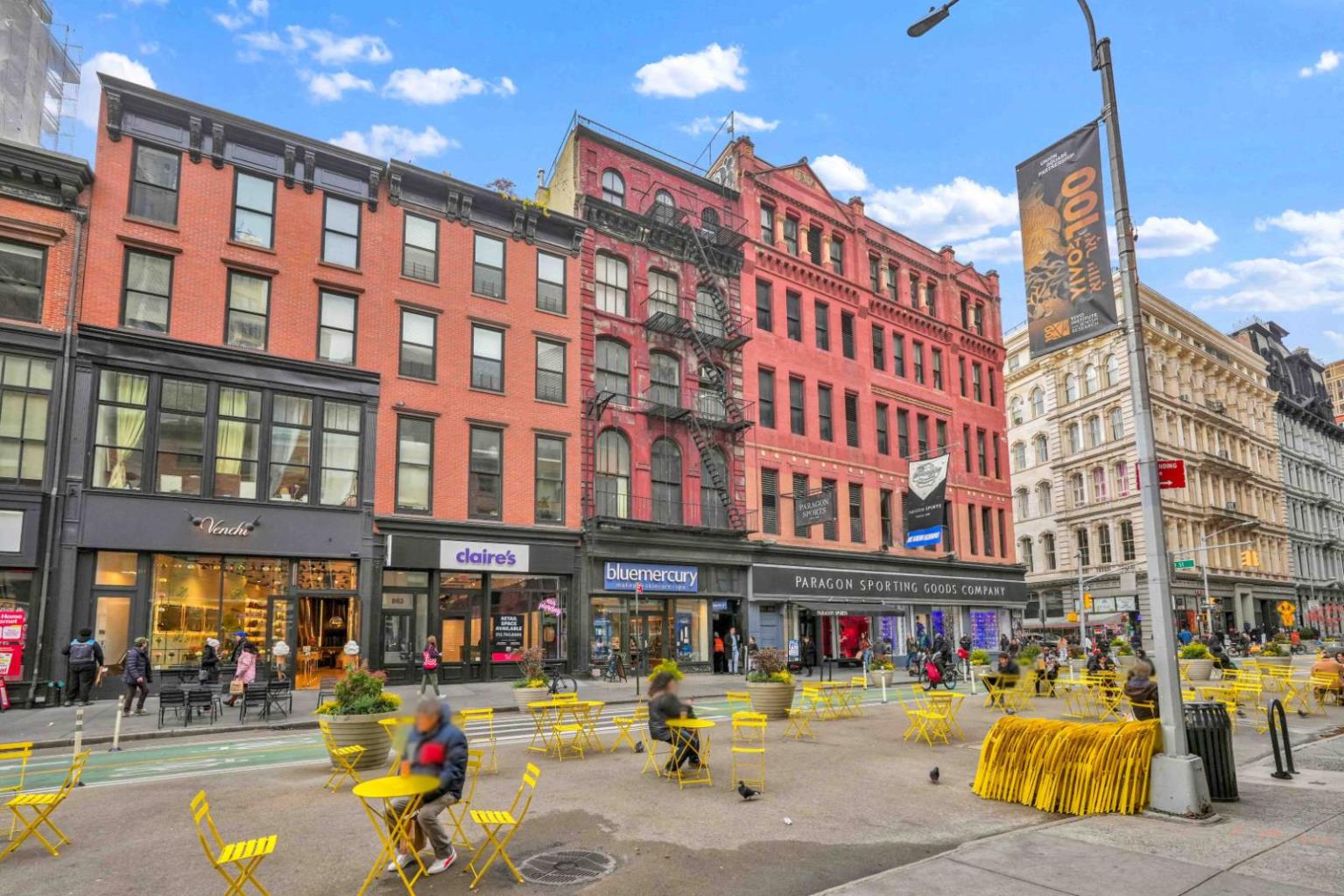 865 Broadway