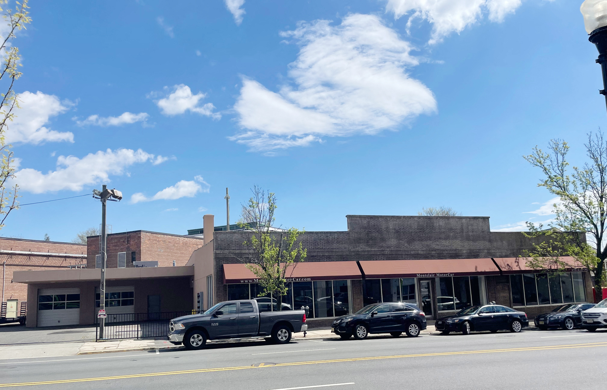 Â±2,216 SF Retail for Sublease