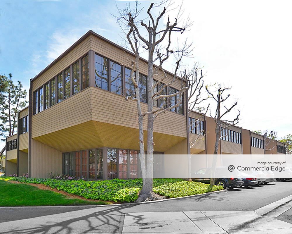 1151 Dove Street