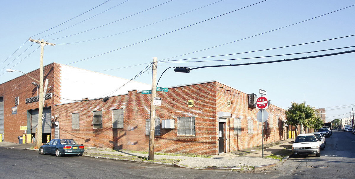 616 Atkins Ave