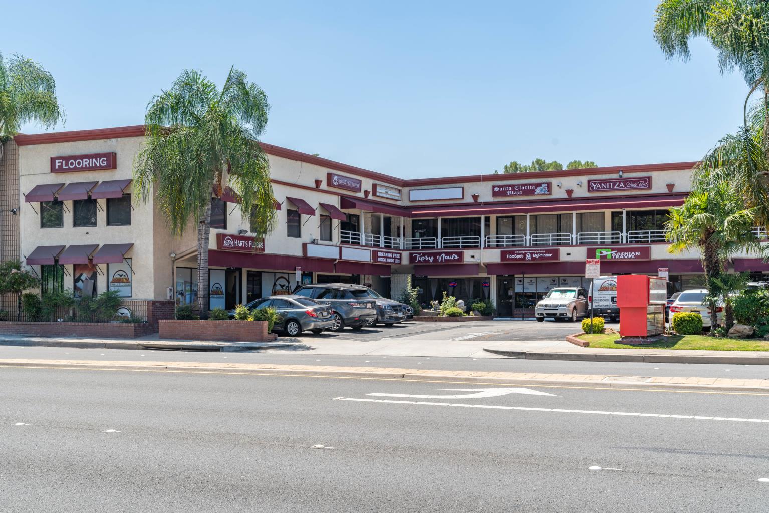 Santa Clarita Plaza
