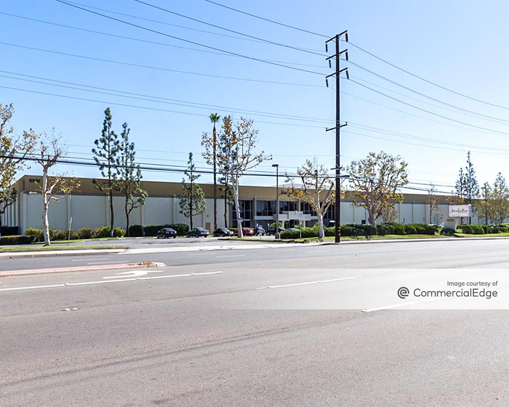 6300 Valley View Street