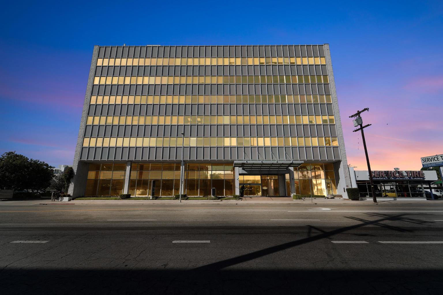 Prime Sherman Oaks