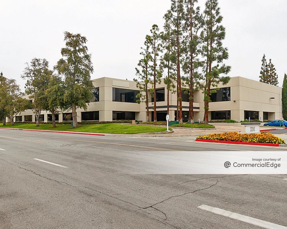 Harbor Gateway Business Center - 1540 Scenic Avenue