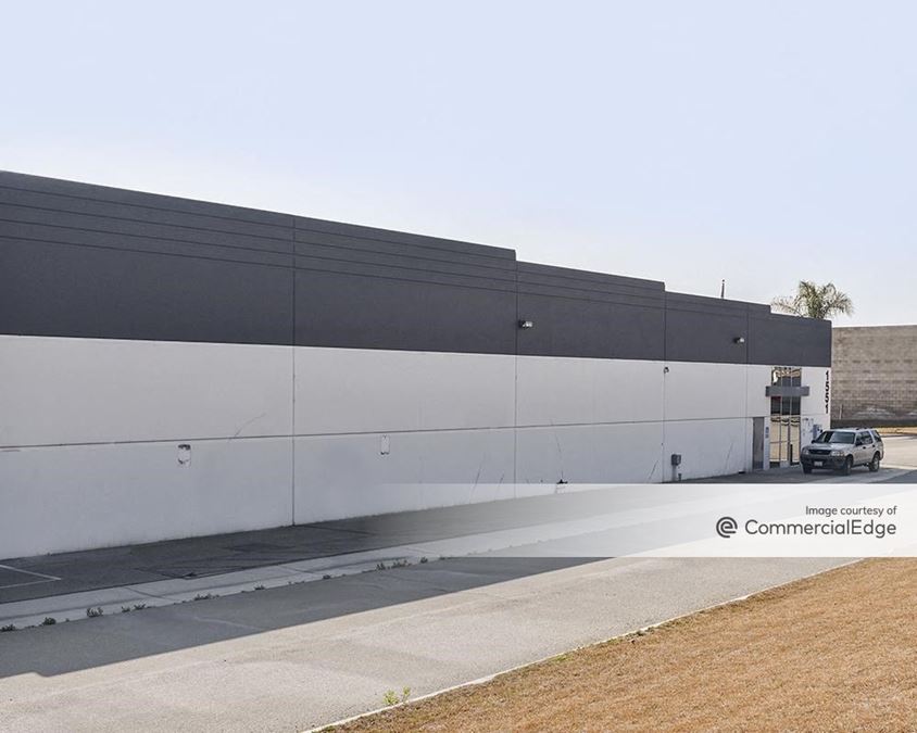 1551 South Lilac Avenue, Bloomington, CA | Industrial Space