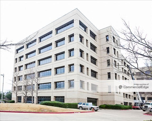 American Airlines Headquarters North - 4333 Amon Carter Blvd, Fort
