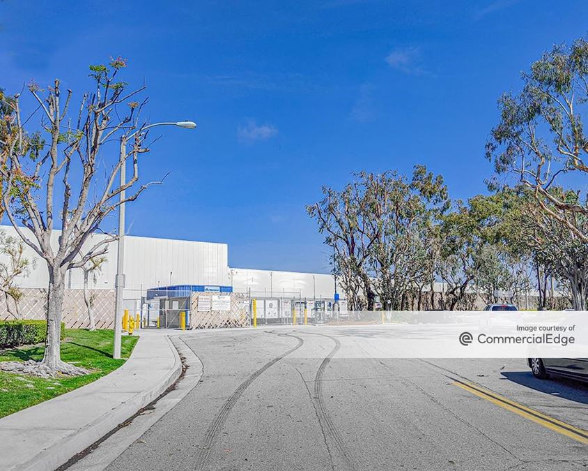 Albertsons Distribution Center 9300 Toledo Way, Irvine, CA