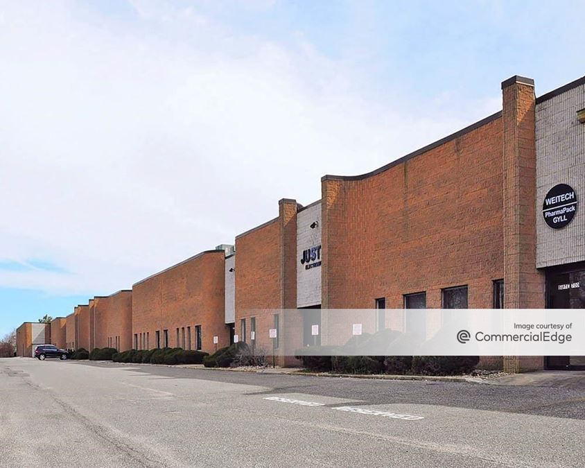 400 Oser Avenue, Hauppauge, NY Industrial Space