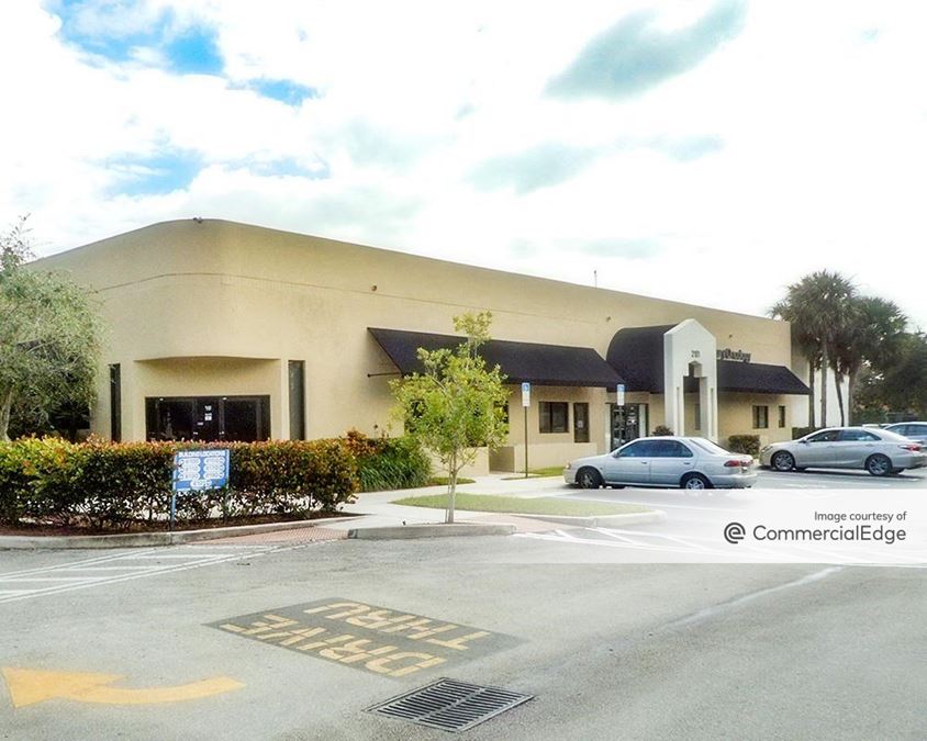 Center for the Medical Arts at Coral Springs 8100 Royal