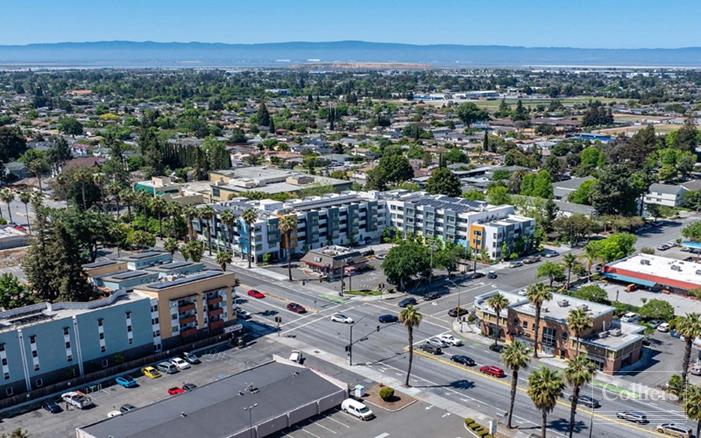 RETAIL BUILDING FOR SALE