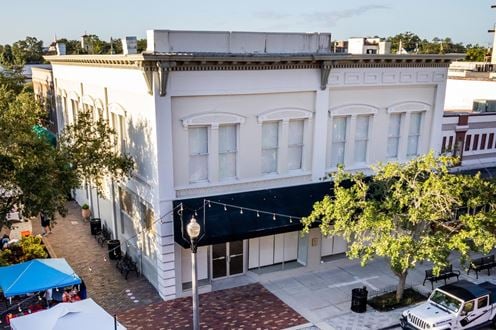 121 E 1st street Sanford