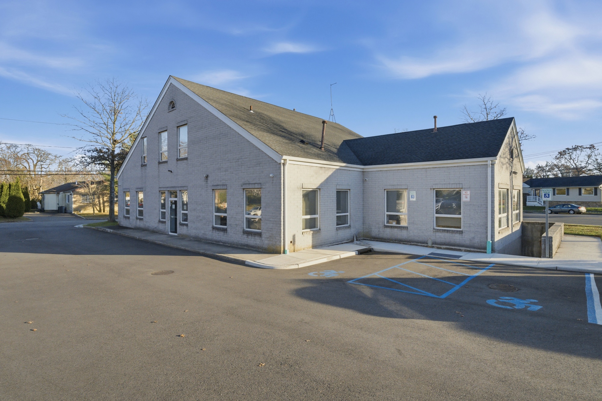 627 Horseblock Road