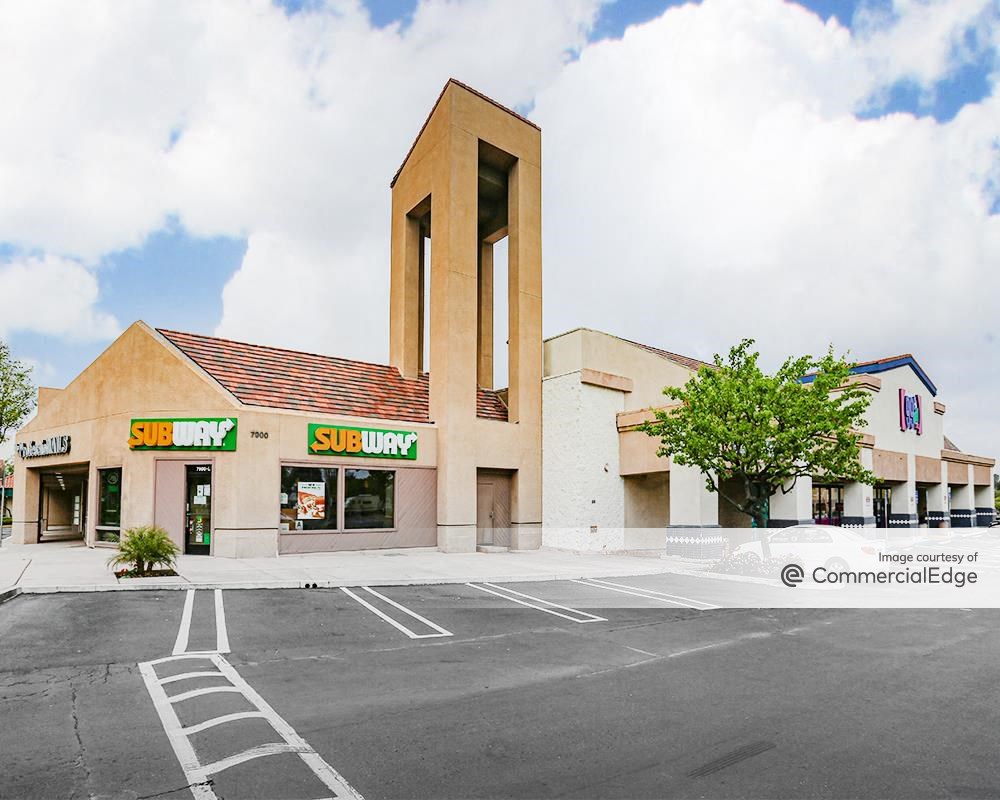 La Mesa Crossroads