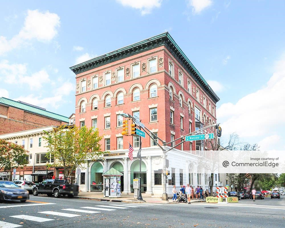 90 Nassau Street