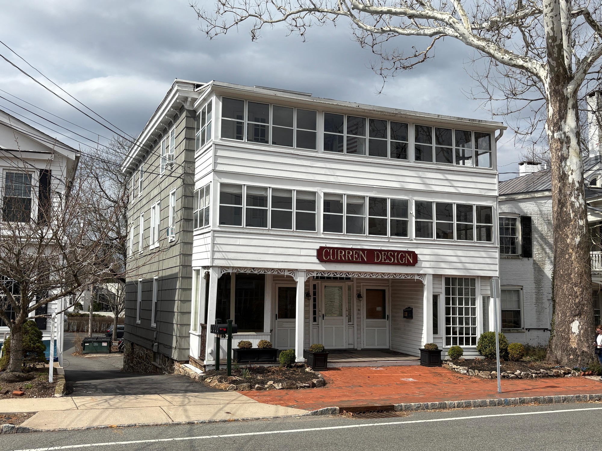 For Sale: Mixed-Use Retail/Office + 4 Apartments