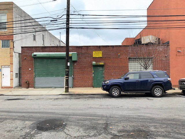 34-15 10th Street