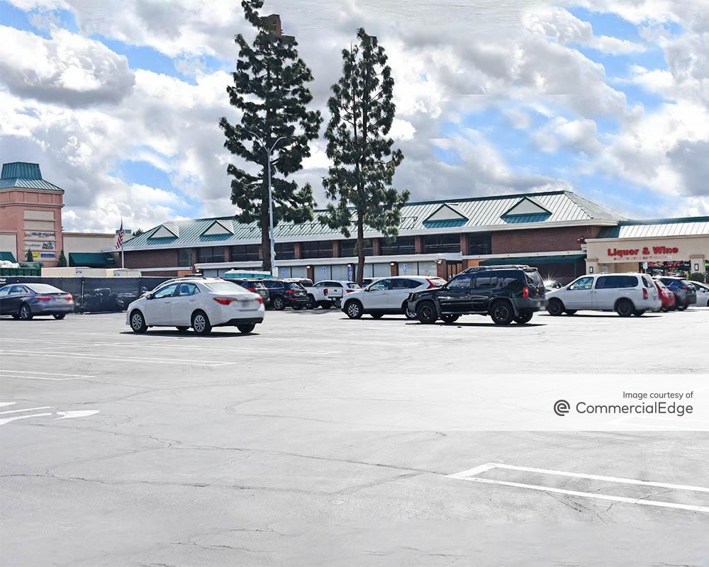 Porter Ranch Shopping Center - 19340 Rinaldi Street
