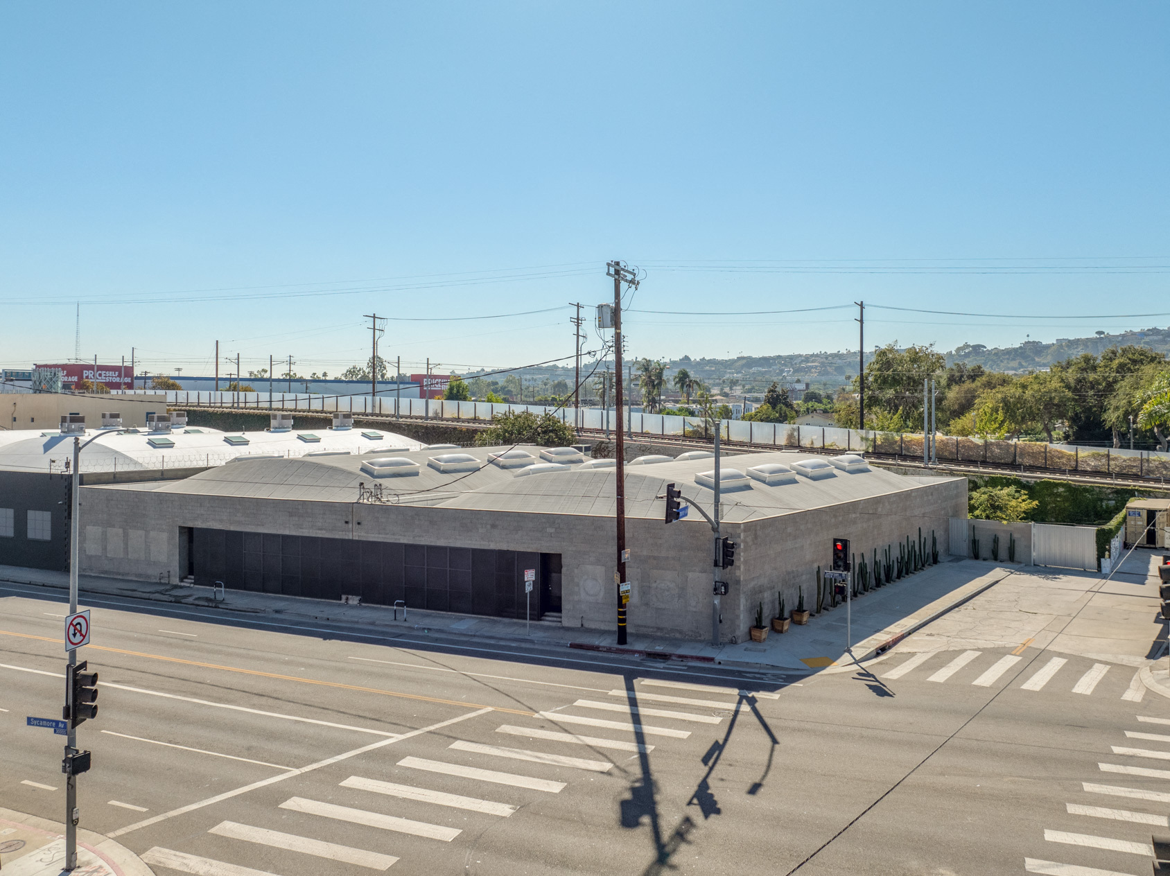 5142 - 5148 W Jefferson Blvd