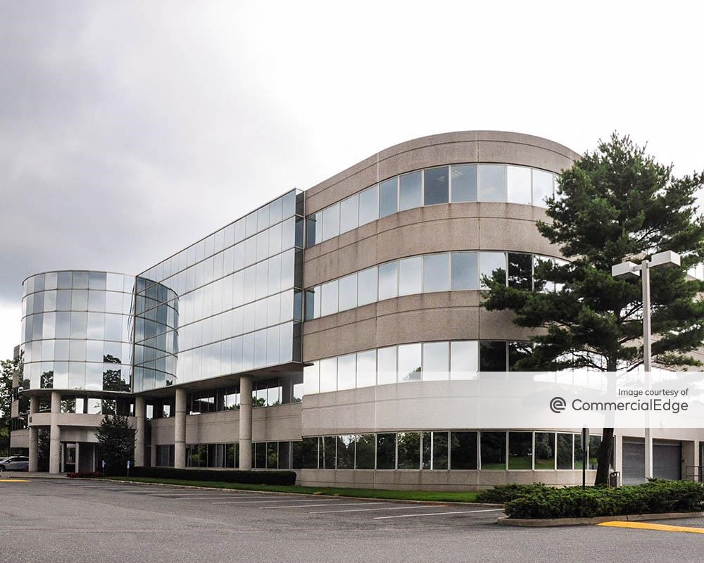 48 South Service Road
