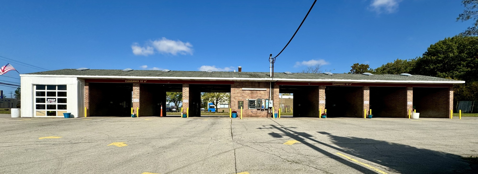 6283 Transit Rd    Self Serve Car Wash