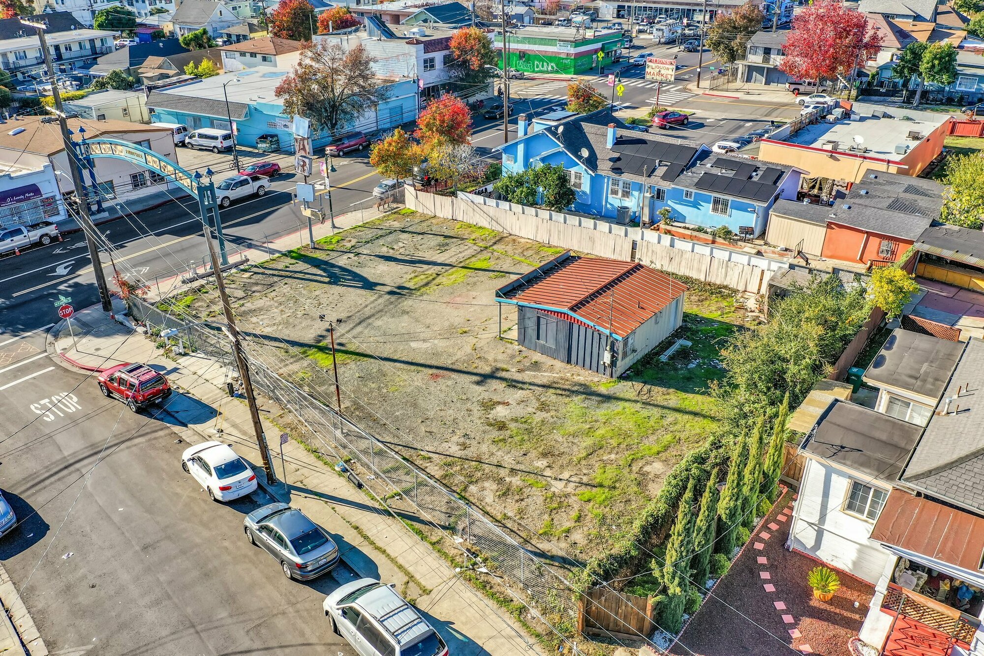 4134 Foothill Blvd.