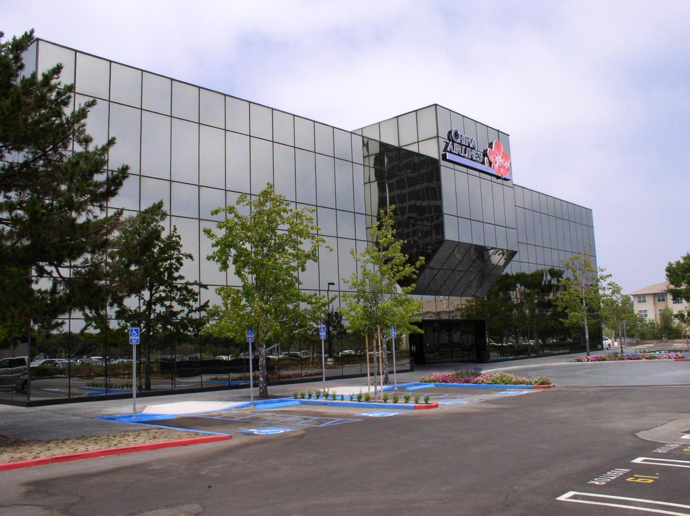 200 Continental Blvd