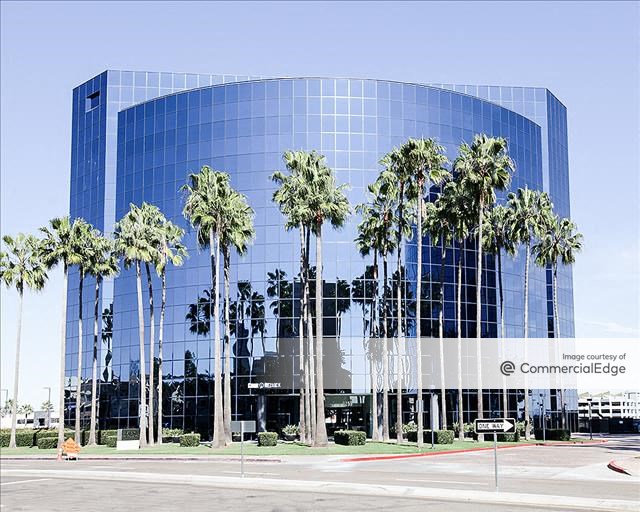 La Jolla Center - 9255 Towne Centre Drive