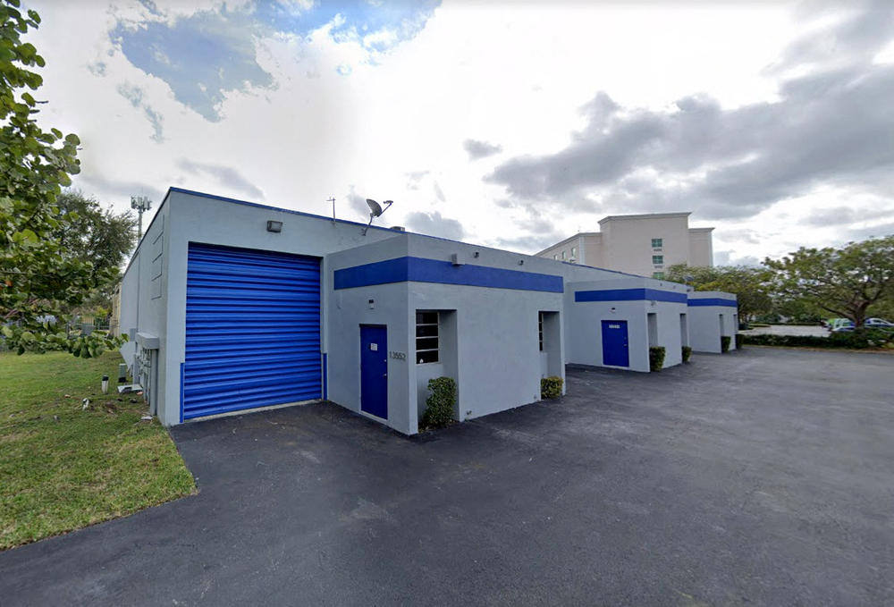 Kendall-Tamiami Warehouses Near Miami Executive Airport