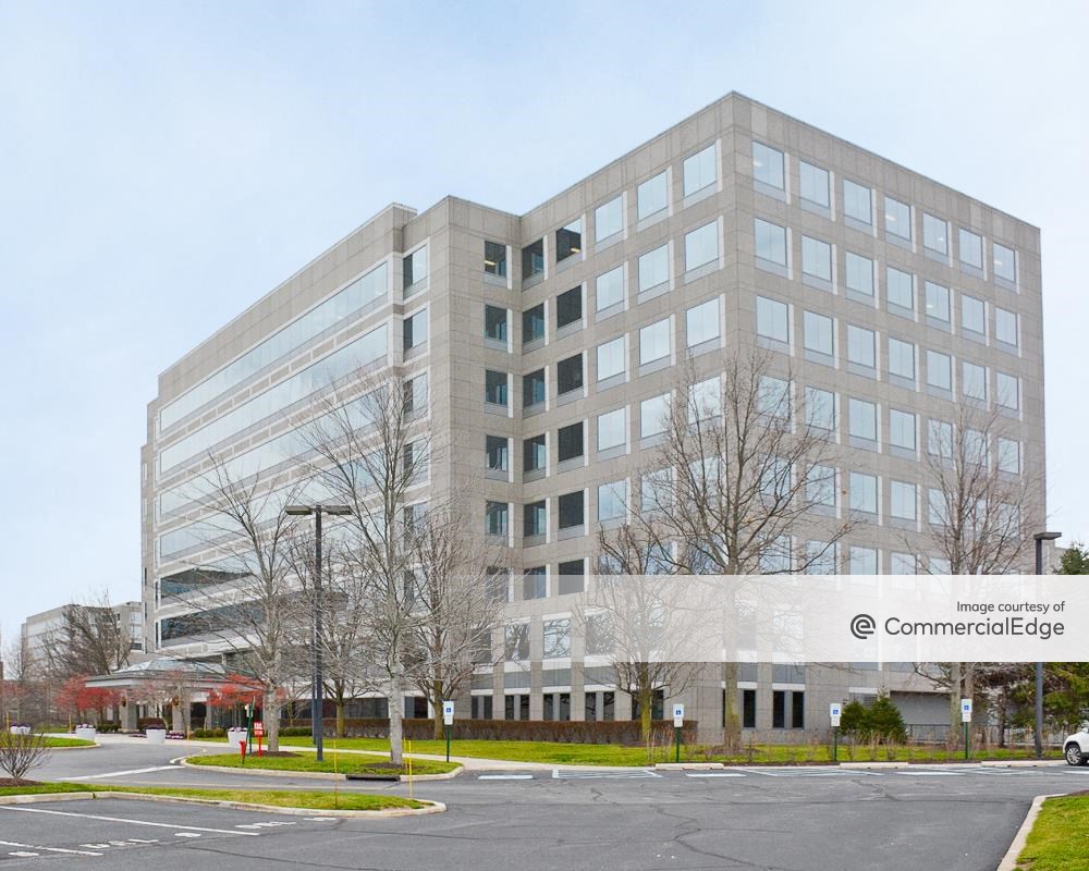 Somerset Corporate Center - 200 Somerset Corporate Blvd