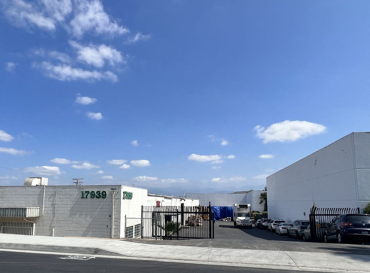 17939 Rowland St.