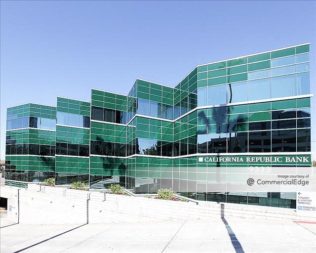 Genesee Executive Plaza