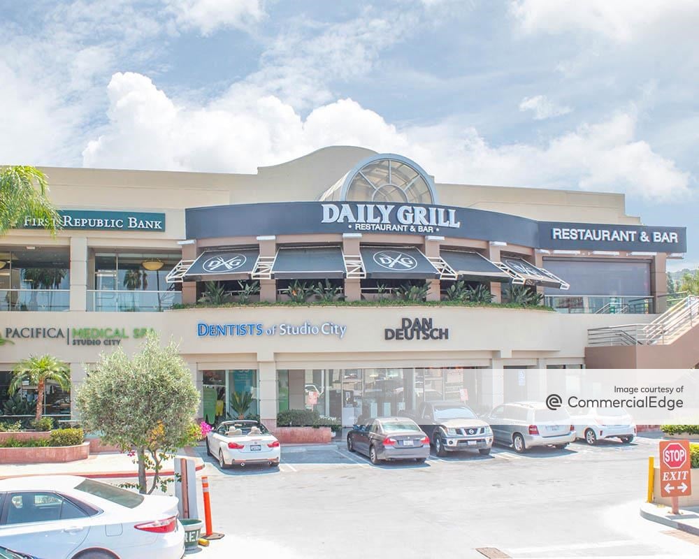 Laurel Promenade Shopping Center